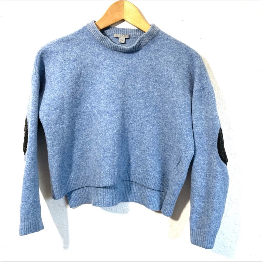 Cropped wool COS sweater